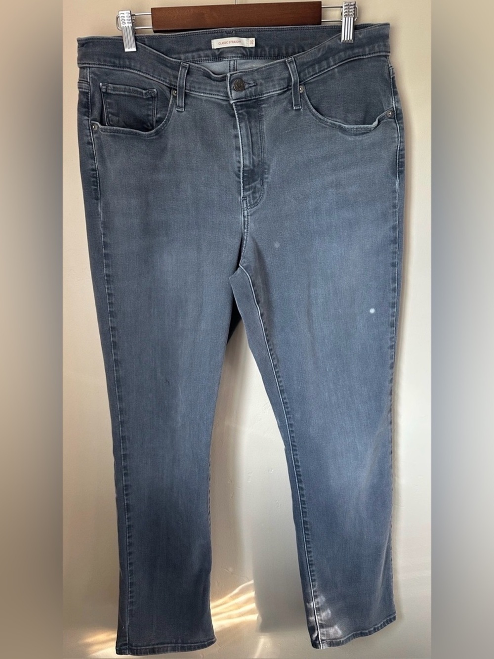 Levi’s Men’s 32x30 Gray Faded Wash Straight Leg Denim Jeans 5 Pocket